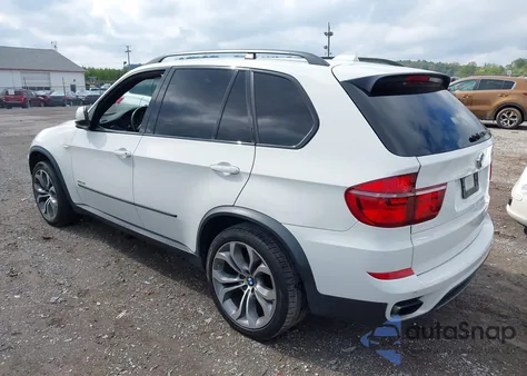 2011 BMW X5 xDrive50I из США, поврежденный, VIN 5UXZV8C52BLL67948